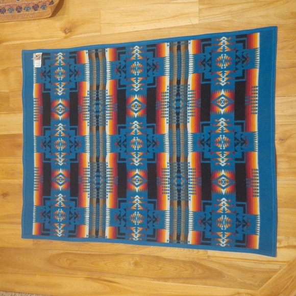 RARE Pendleton Beaver State robes and shawls Aztec wool blanket 43x32.5" - Picture 5 of 5
